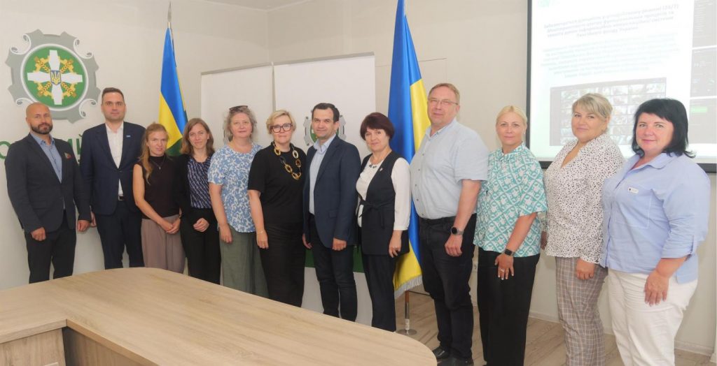 Пенсійний фонд України поділився з естонськими партнерами досвідом роботи в умовах війни 05.08 02 1024x524