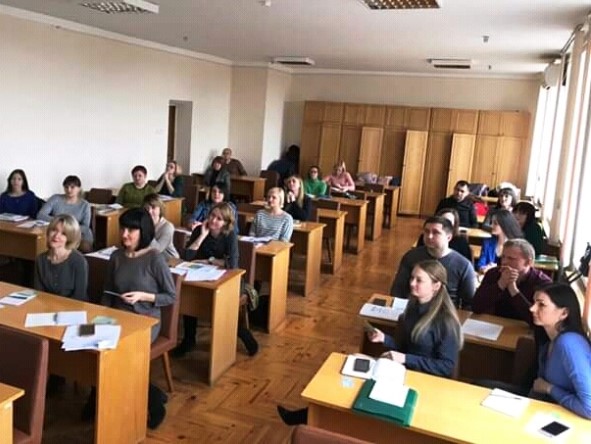 Zustr ch l tsej 2 - Студентам Овруцького ліцею про легальне працевлаштування