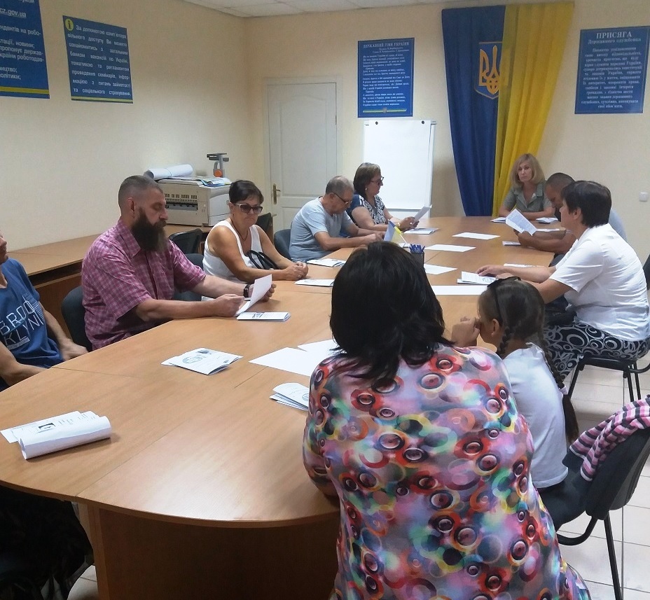 Пенсійники Вінниччини надають роз’яснення громадянам в центрах зайнятості 20180803 VinPOU trening RTSZ 2 - Пенсійники Вінниччини надають роз’яснення громадянам в центрах зайнятості