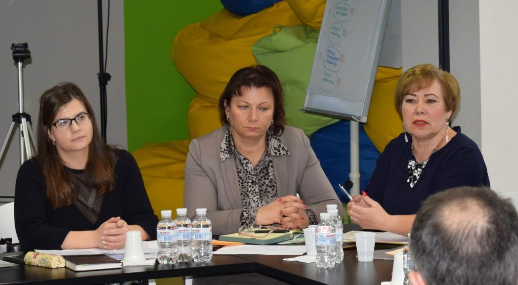1 20190214 krstil VPO 1024x563 - Питання правового та соціального захисту внутрішньо переміщених осіб обговорили під час круглого столу