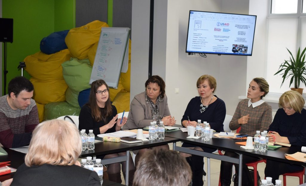 2 20190214 krstil VPO 1024x623 - Питання правового та соціального захисту внутрішньо переміщених осіб обговорили під час круглого столу