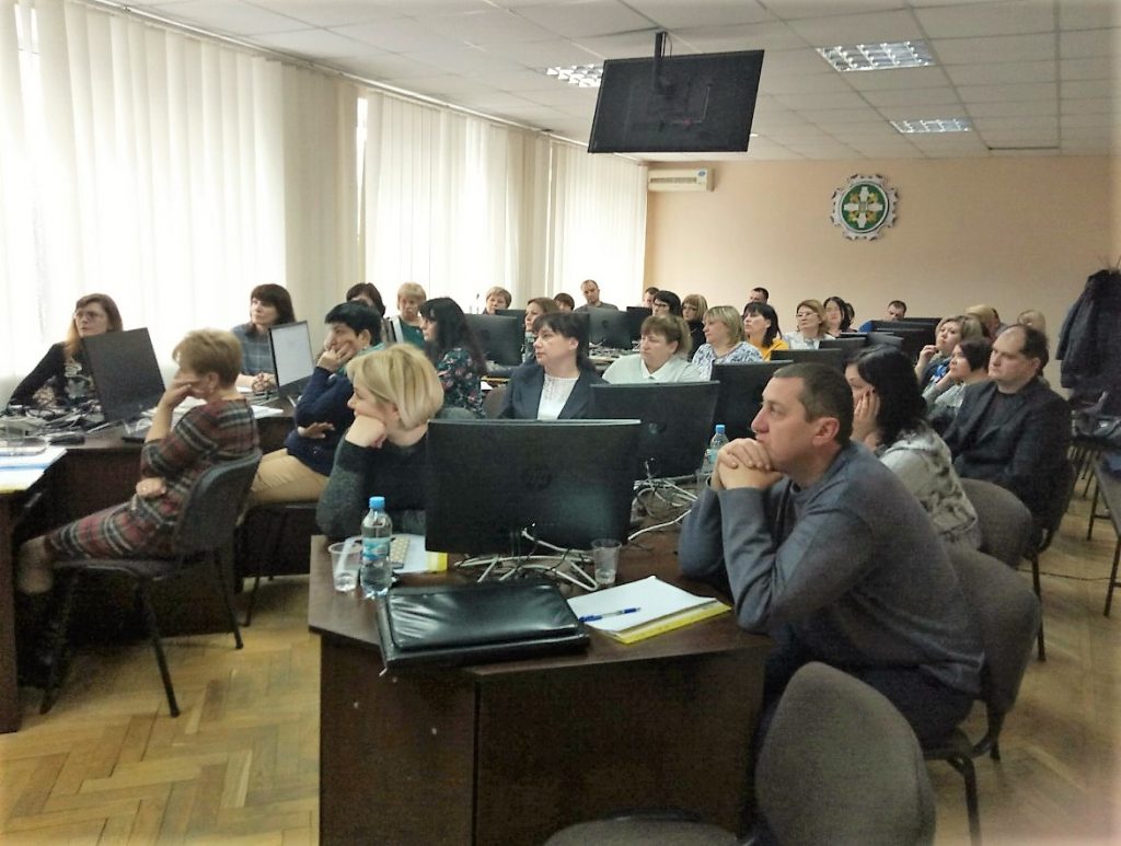 3 2 1024x773 - Практичні аспекти контрольно-перевірочної роботи обговорили під час семінару-наради