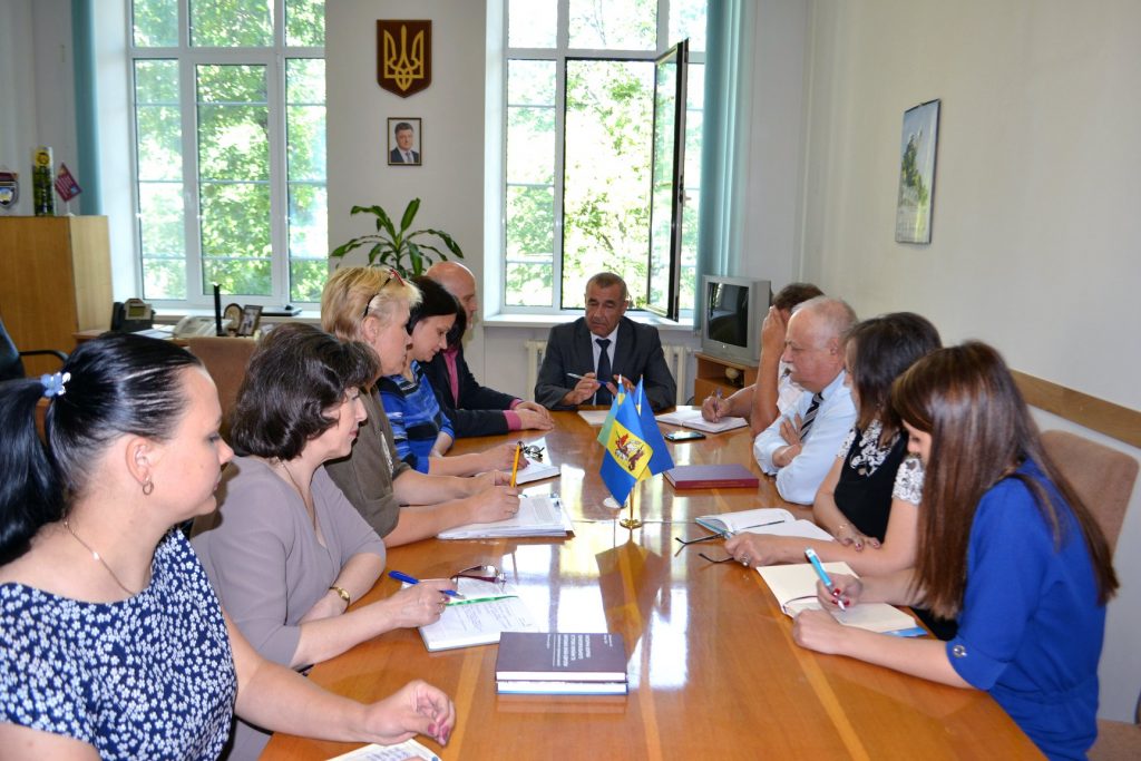 Робоча зустріч з представниками профспілок 36678518 2555922597767286 5280746570575249408 o 1024x683 - Робоча зустріч з представниками профспілок