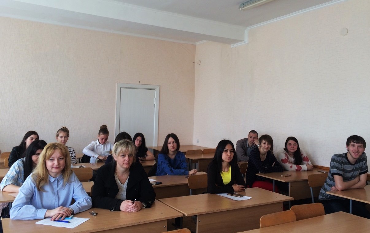 2604 foto nauka22 - Фахівці пенсійної системи Кіровоградської області спілкувалися із студентами в рамках відзначення Дня Науки