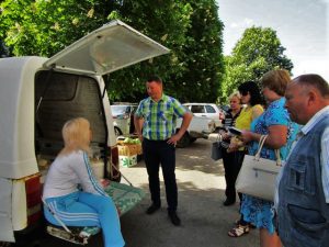 ae1f91da780654598ea1f62dcbe76e2e full 300x225 - Рейд робочої групи з питань легалізації та зайнятості населення Олександрівщини: перевірка, упередження, роз’яснення
