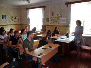 svitl1 300x225 - Зустріч зі студентами політехнічного коледжу: про портал, накопичувальну систему та «тіньову» зайнятість