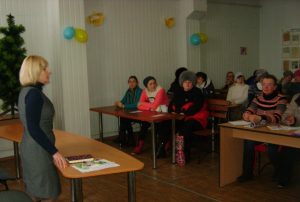 foto1 olya 300x202 - Із соціальними партнерами обговорюються питання покращення обслуговування пенсіонерів