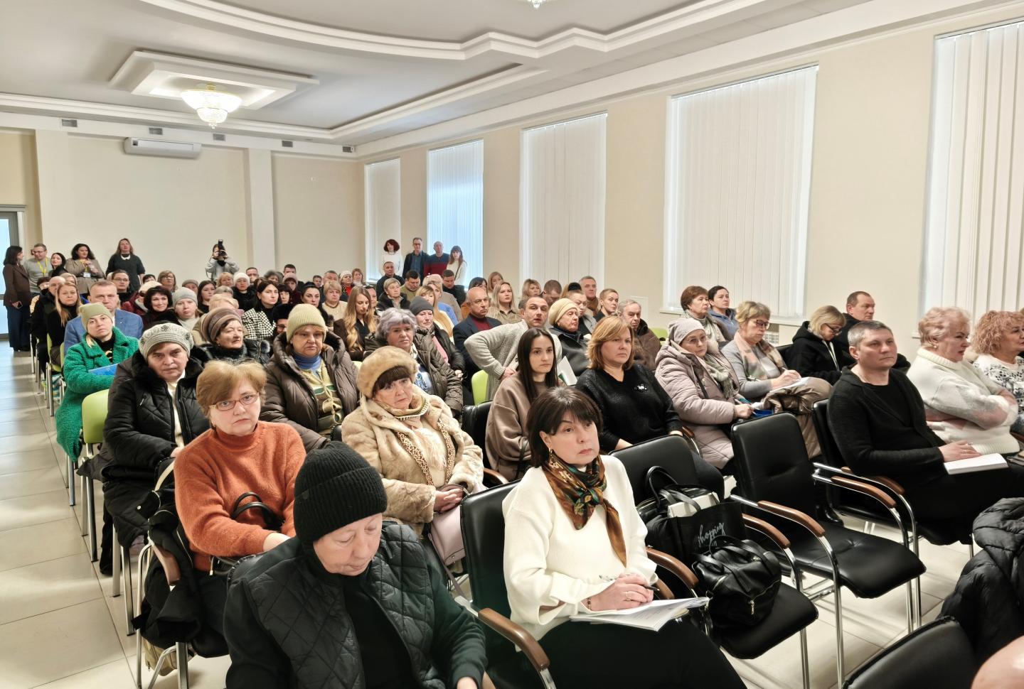 4 1 - Всеукраїнська зустріч-діалог ВПО і влади у Кропивницькому ЦНАПі