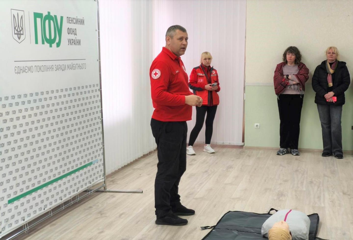 2 11 - Набуваємо практичний досвід надання першої медичної допомоги в умовах воєнного стану