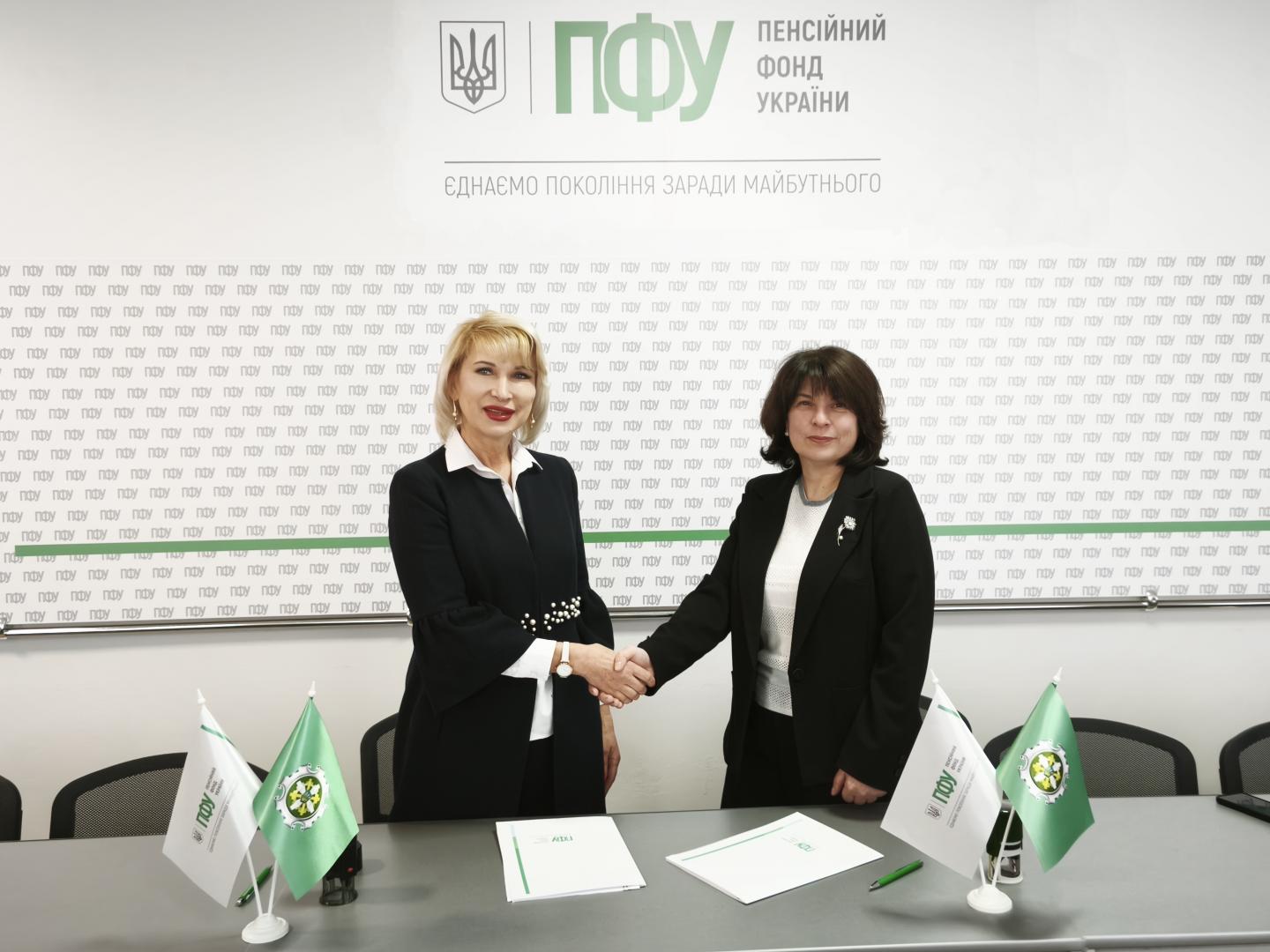 Підписано Меморандум про співпрацю та партнерство з Кіровоградським обласним центром контролю та профілактики хвороб Міністерства охорони здоров’я України 3 4 - Підписано Меморандум про співпрацю та партнерство з Кіровоградським обласним центром контролю та профілактики хвороб Міністерства охорони здоров’я України