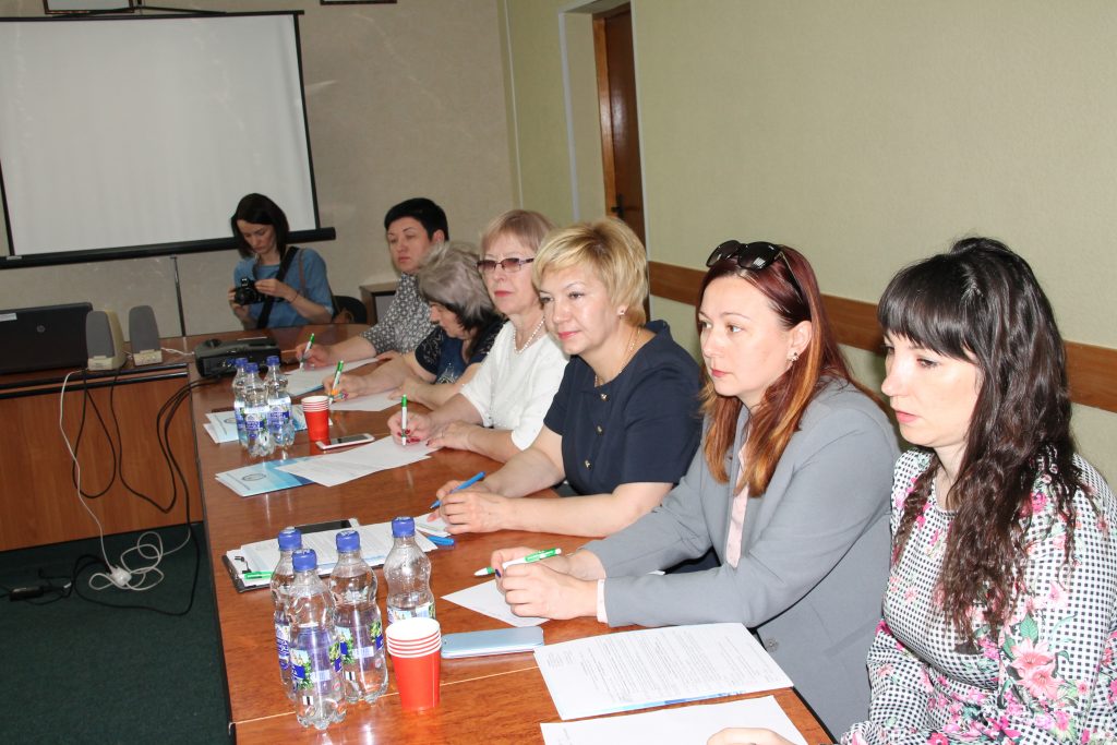 IMG 2870 1024x683 - У Чернігові відбувся семінар для голів обласних комітетів Профспілки працівників Пенсійного фонду України