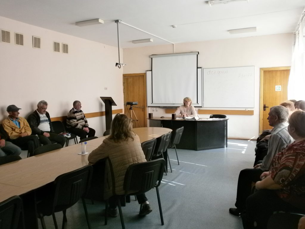 P5080116 1 1024x768 - У Ніжині продовжує працювати «Школа майбутнього пенсіонера»