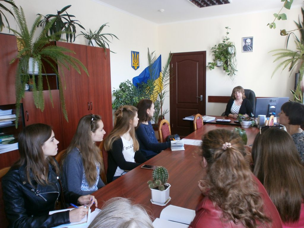 День відкритих дверей для студентів провели у Ніжині P5150123 1024x768 - День відкритих дверей для студентів провели у Ніжині