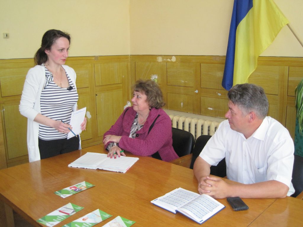 IMG 2389 1024x768 - Виїзний прийом громадян відбувся у Любечі
