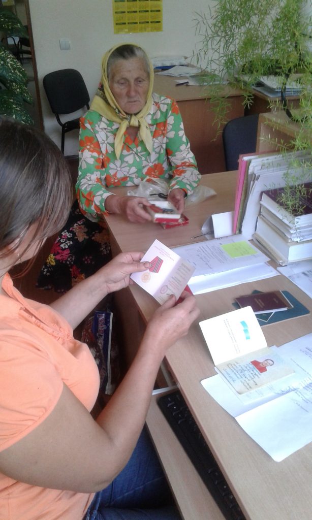 20180725 095958 e1532933863927 614x1024 - На Ріпкинщині проводяться перерахунки пенсій за особливі заслуги перед Україною