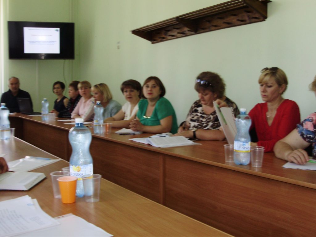 P4172372 1024x768 - Про легалізацію зайнятості населення говорили у Новгород-Сіверському