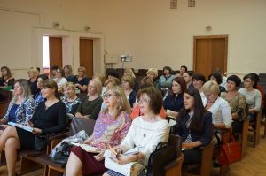 DSC07985 300x199 - Пенсійники Дніпропетровщини обговорили результати діяльності