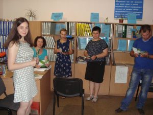DSC00628 300x225 - Пенсійники Дніпропетровщини провели лекції для тимчасово безробітних
