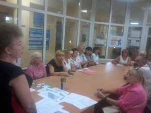 20180717 091639 300x225 - Фахівці Фонду області провели лекції в Дніпровському міському центрі зайнятості у відділі надання соціальних послуг Соборного району