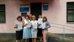 IMG bf5ec095364a78af19b4 300x169 - У Покрові та Нікополі популяризують електронні сервіси та нові послуги Пенсійного фонду України