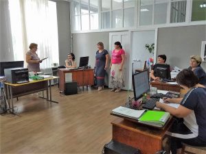Zustrish dlja  WEB portalu 02 20 300x225 - Томаківський сектор обслуговування громадян залучає населення до нових послуги від ПФУ