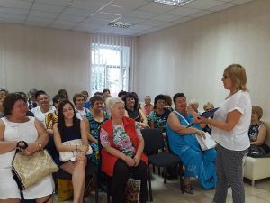 IMG 446911e62e3d6957ff01 300x225 - Тривають  заняття в “Школі майбутнього пенсіонера”