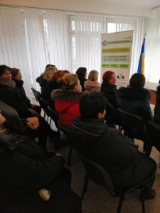 IMG3  2 225x300 - Фахівцями Фонду області проведений "круглий стіл" з роботодавцями з питань легалізації зайнятості населення та заробітної плати