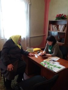 Petropavlovka 25 02 225x300 - Проводиться робота по наближення послуг до мешканців віддалених населених пунктів Петропавлівського району