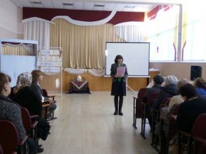 zustrih 300x225 - Фахівці Інгулецького відділу обслуговування громадян (сервісний центр) проводять інформаційно-роз'яснювальну роботу