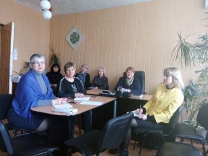 Apostolove 15 03 300x225 - Освітянам Апостолівського району розповіли про зміни в пенсійному законодавстві та сучасні електронні послуги