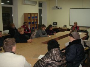 DSC09346 300x225 - Головним cпеціалістом Центрального відділу обслуговування громадян (сервісний центр) проведена лекція з тимчасово безробітними громадянами