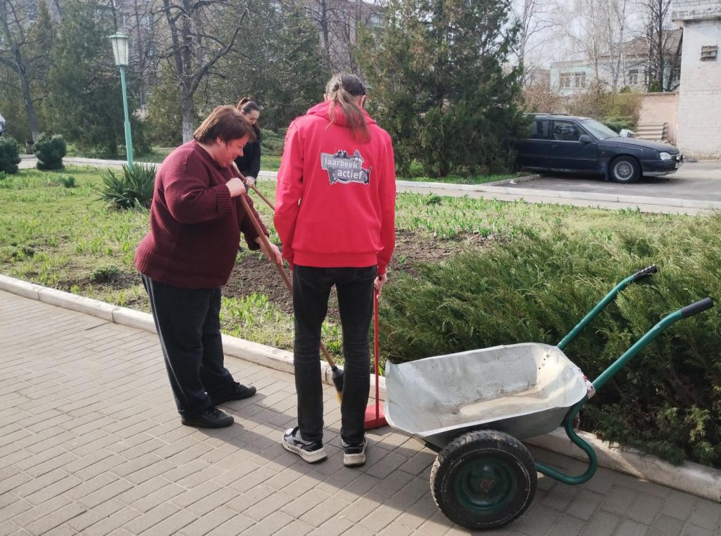 25 IMG 20260402 161815687 1024x762 - Долучаємося до Дня довкілля