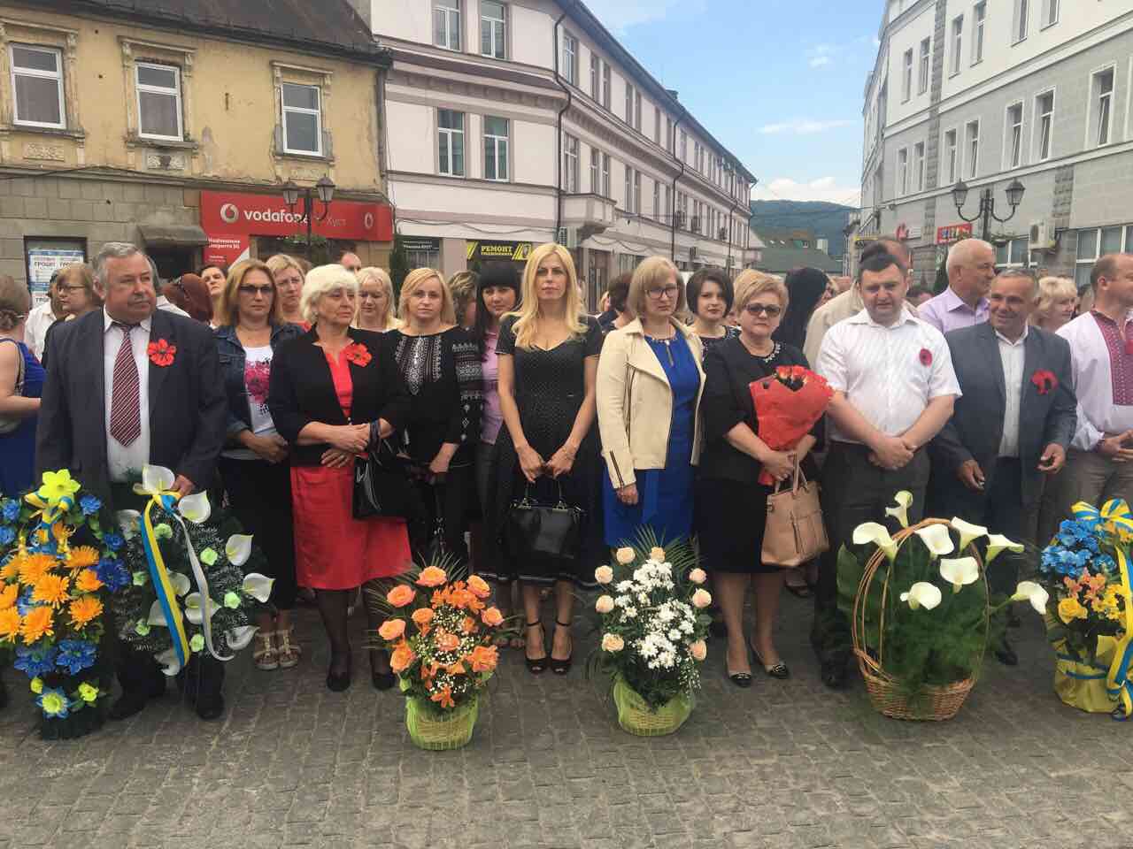 foto Hust 2 - ВШАНУВАЛИ ПАМ'ЯТЬ ЗАГИБЛИХ У ДРУГІЙ СВІТОВІЙ ВІЙНІ