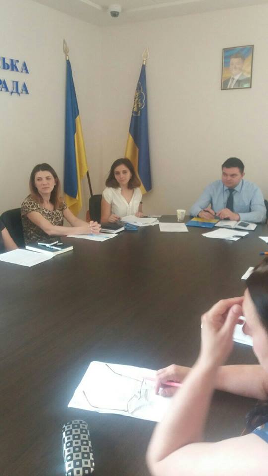 35687025 1631154103650096 4083197271976443904 n - ПРОБЛЕМИ ЛЕГАЛІЗАЦІЇ ТРУДОВИХ ВІДНОСИН В УЖГОРОДІ РОЗГЛЯНУЛИ ЧЛЕНИ РОБОЧОЇ ГРУПИ