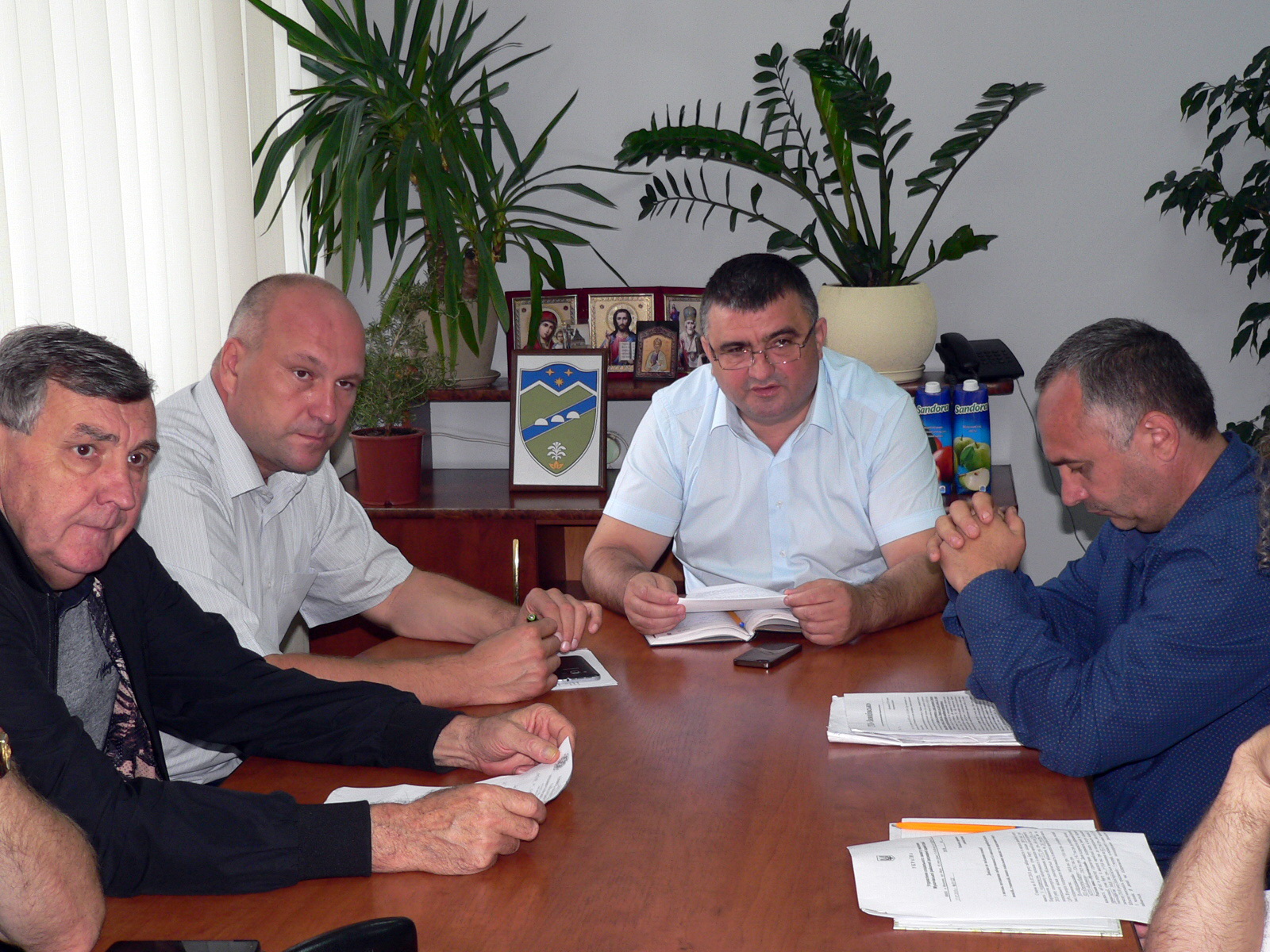 foto legalizatsiya Mukachevo - В МУКАЧЕВІ ВИВЧАЛИ ПРОБЛЕМИ ПОГАШЕННЯ ЗАБОРГОВАНОСТІ