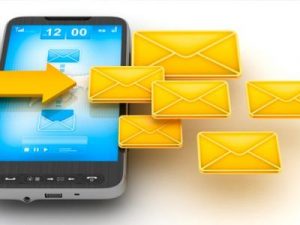 kartynka sms informuvannya 300x225 - ПЕНСІЙНИЙ ФОНД ЗАХИЩАЄ ПРАВА ЗАСТРАХОВАНИХ ОСІБ І ПОСТІЙНО РОЗШИРЮЄ СПЕКТР НАДАННЯ ПОСЛУГ