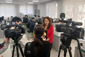 20240229 1057091 2 300x201 - Про важливі моменти березневої індексації пенсій - в ефірі "Єдиних новин"