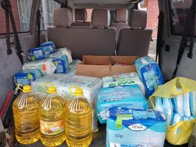20241219 115651 277x208 - Святий Миколай завітав із подарунками в Дім милосердя