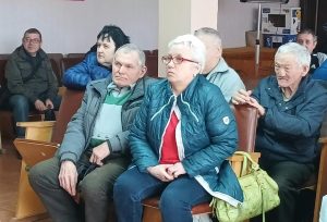 20250325 144536 300x204 - Консультації для людей з порушеннями слуху: пенсійники відповіли на важливі питання