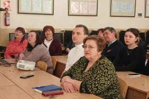 20250403 120734 300x201 - Анастасія Пентек провела гостьову лекцію в Ужгородському торговельно-економічному фаховому коледжі