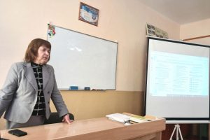 20250403 120946 300x200 - Анастасія Пентек провела гостьову лекцію в Ужгородському торговельно-економічному фаховому коледжі