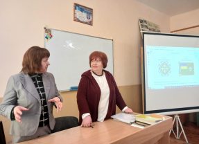 20250403 124531 287x208 - Анастасія Пентек провела гостьову лекцію в Ужгородському торговельно-економічному фаховому коледжі