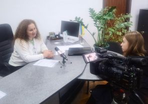 IMG 0591 1 295x208 - Програма &laquo;Зимова підтримка&raquo;: коментар для Першого Закарпатського