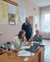 IMG 1519 168x208 - Виїзний прийом для внутрішньо переміщених осіб у Солотвині