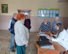 IMG 1523 262x208 - Виїзний прийом для внутрішньо переміщених осіб у Солотвині