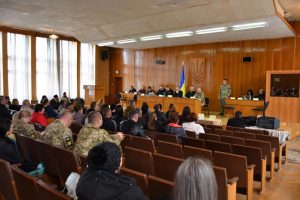 654203089 1238952951738503 7238618911206324154 n 300x200 - Участь у зустрічі з родинами військовополонених та зниклих безвісти