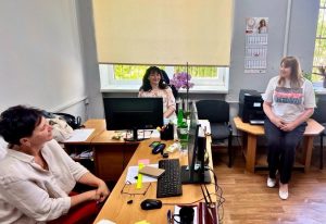 «5 мов підтримки»: у Хусті та Тячеві відбувся психологічний тренінг photo 4956710177818217909 y 300x206 - «5 мов підтримки»: у Хусті та Тячеві відбувся психологічний тренінг