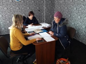 Foto 01 300x225 - В Костянтинівській об’єднаній територіальній громаді  проведено виїзний прийом громадян
