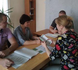 1 300x268 - Про дотримання законодавства з питань оплати праці