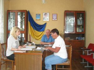 5d 300x225 - До гарного швидко звикаєш